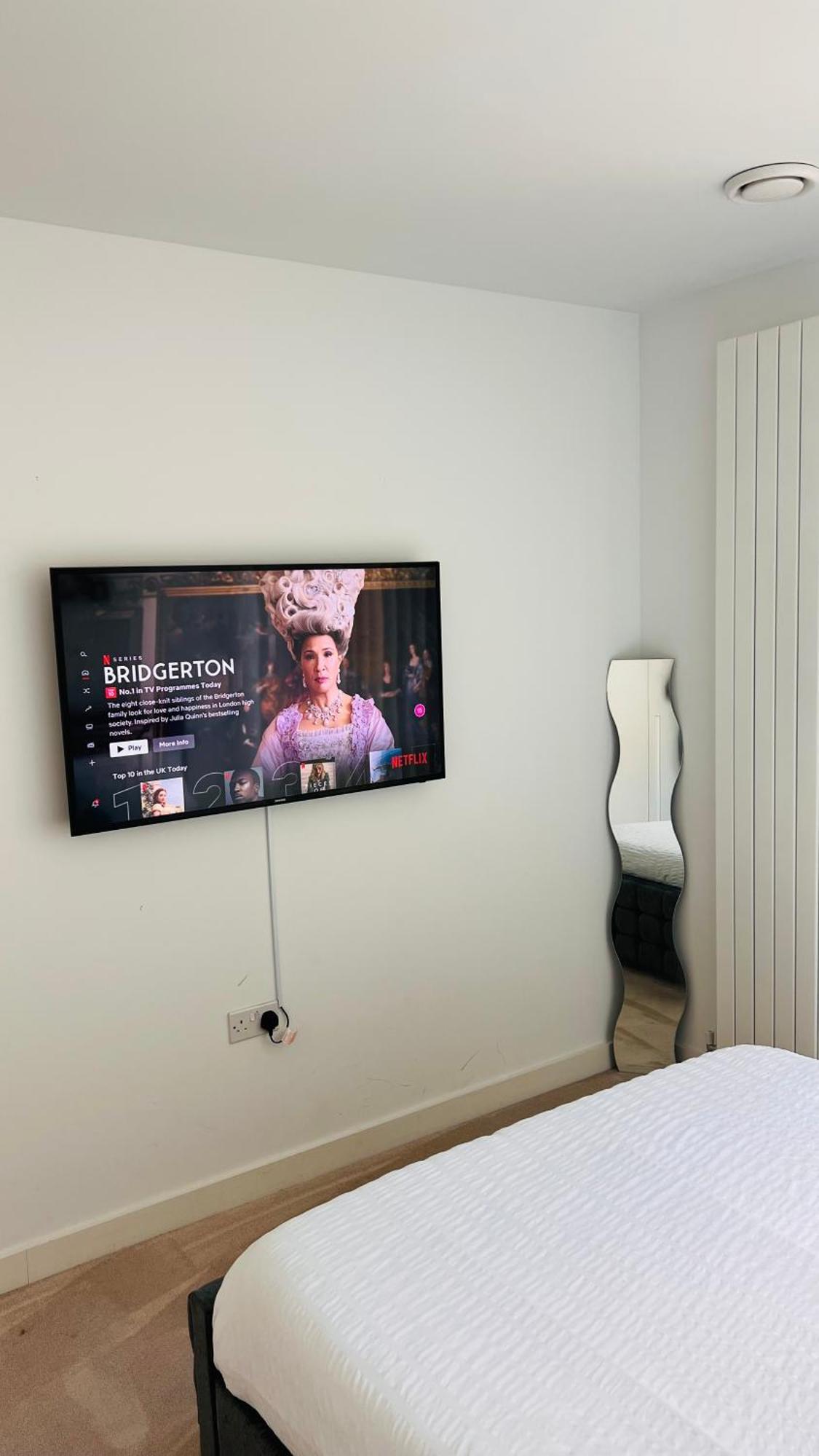 Lush Living - Double Room With Private Bathroom London Bagian luar foto